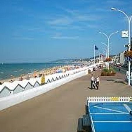 Appartement 2 Pieces Centre De Villers-Sur-Mer Avec Parking - Fr-1-712-40 Bagian luar foto
